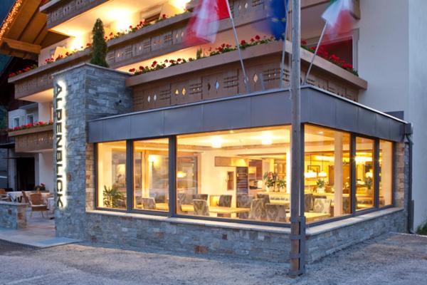 Hotel Alpenblick Sarentino Exterior photo
